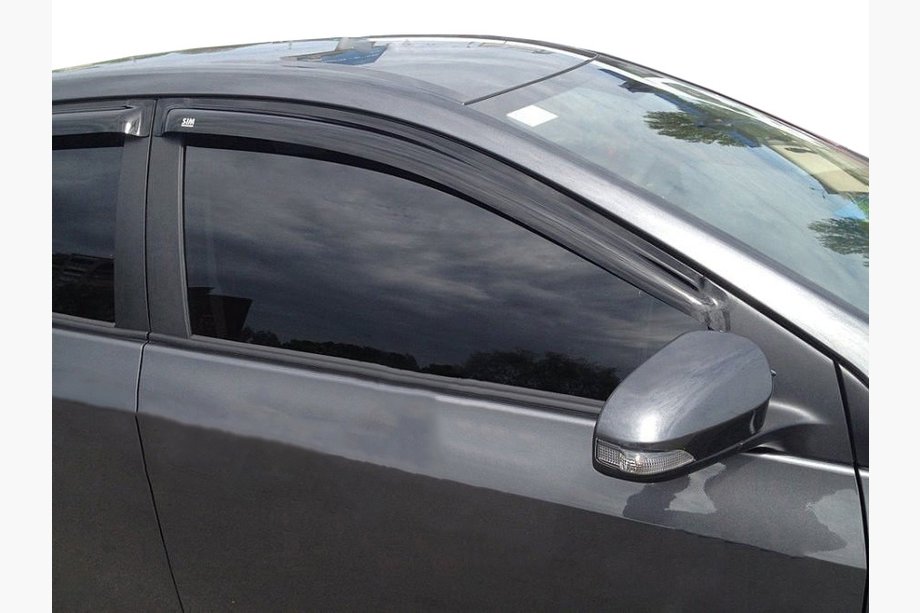 Toyota Corolla 2013-2019 Deflectores de Ventana (4 uds, SIM) Image