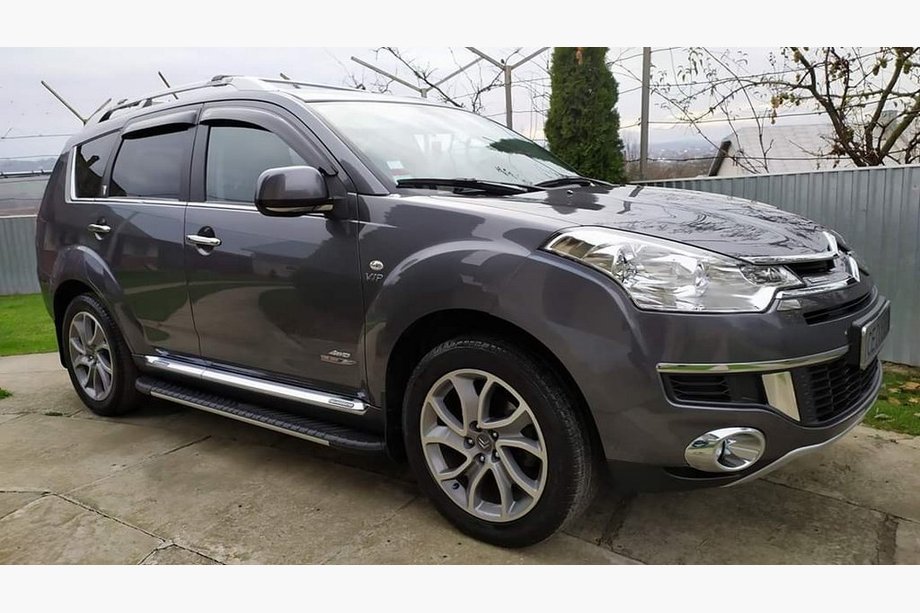 Peugeot 4007 2007-2013 Estribos laterales Bosphorus Grey (2 uds., aluminio) Image