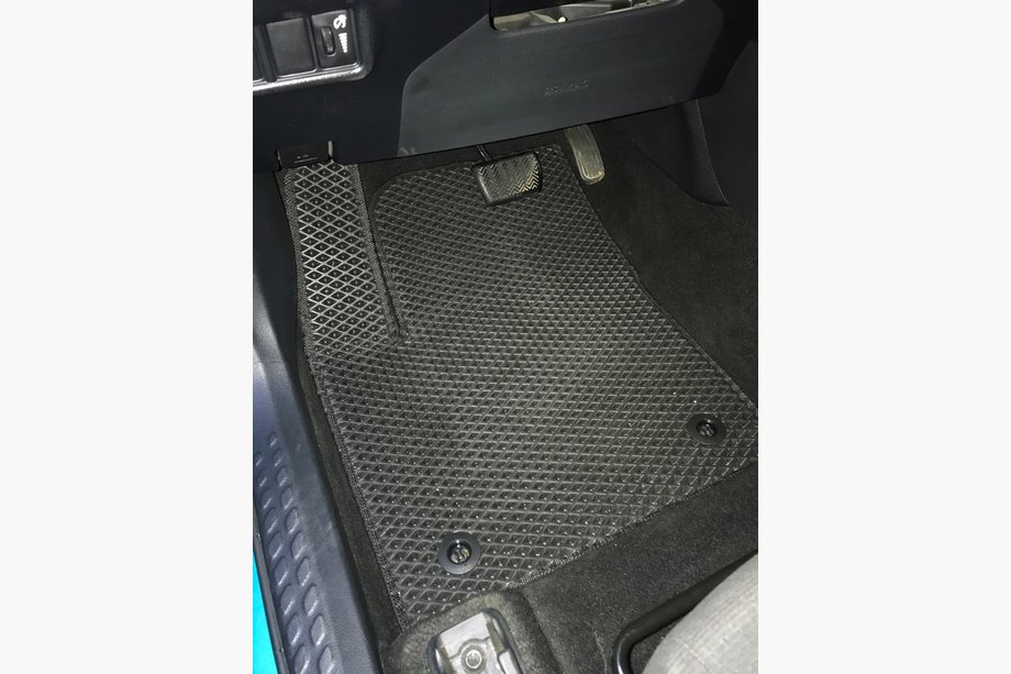 Toyota C-HR 2016-2023 Alfombrillas EVA (negras) Image