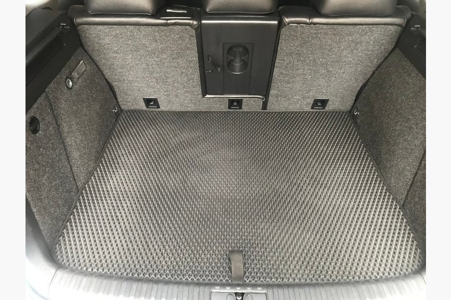 Volkswagen Tiguan 2007-2016 Alfombrilla de maletero (EVA, Negro) Image