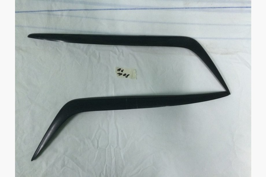 Audi A6 C5 1997-2001 ¡Oferta! Pestañas para faros (2 uds, imprimadas) Image