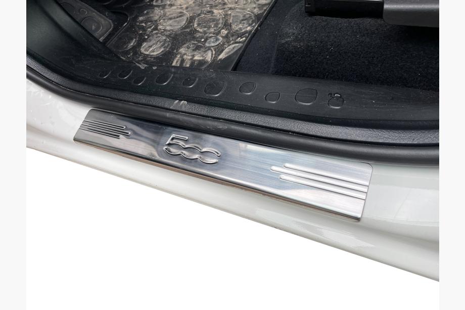 Fiat 500/500L 2013-2022 Protector de umbral 500L (Carmos, 4 uds, acero inoxidable) Foto 1