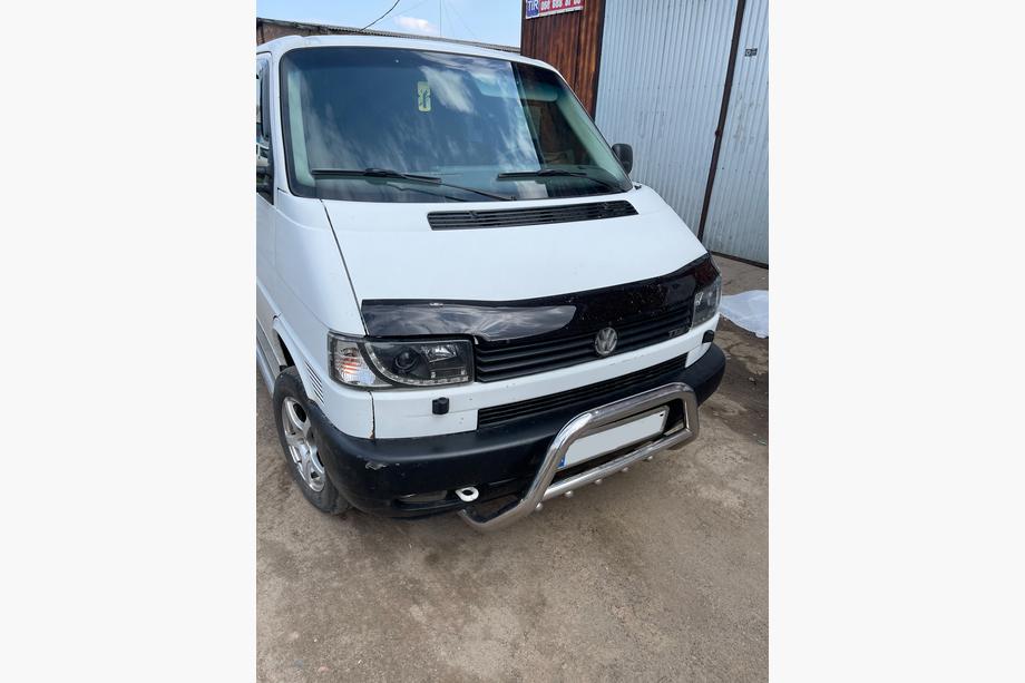 Volkswagen T4 Transporter 1990-2003 Deflector de capó (faros rectos) (HIC) Image