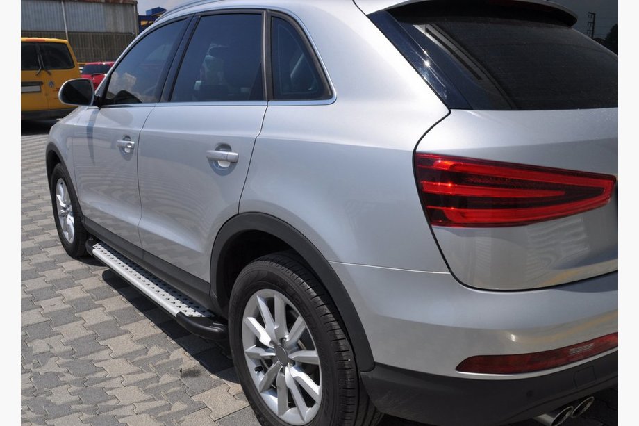 Audi Q3 2011-2019 Estribos laterales Allmond (2 uds., aluminio) Image