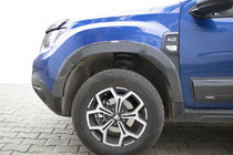 Renault Duster 2018-2024 Aletines anchos (8 uds, ABS, efecto carbono) foto 1