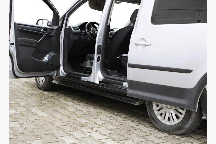 Volkswagen Caddy 2015-2020 Protectores de umbral de puerta EuroCap (2 uds., ABS) Image