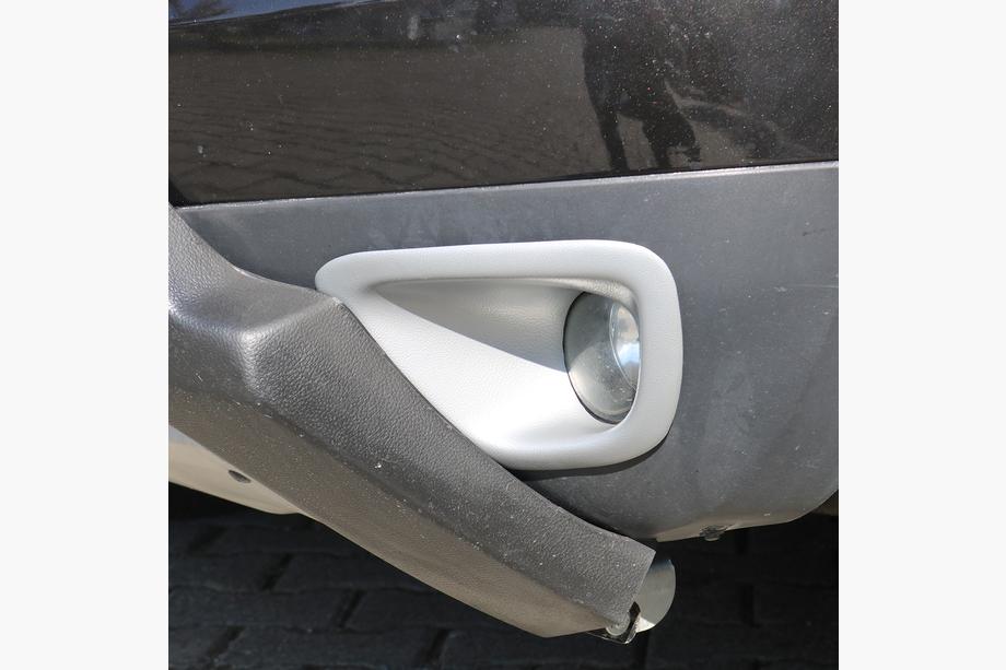 Renault Duster 2008–2017 Cubiertas para Faros Antiniebla 2008-2013 (2 uds, ABS) Image