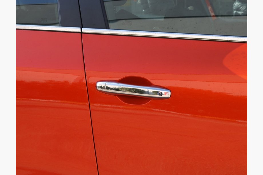 Renault Clio V 2019- Cubiertas de Manijas Cromadas (2 uds., Acero Inoxidable) Image