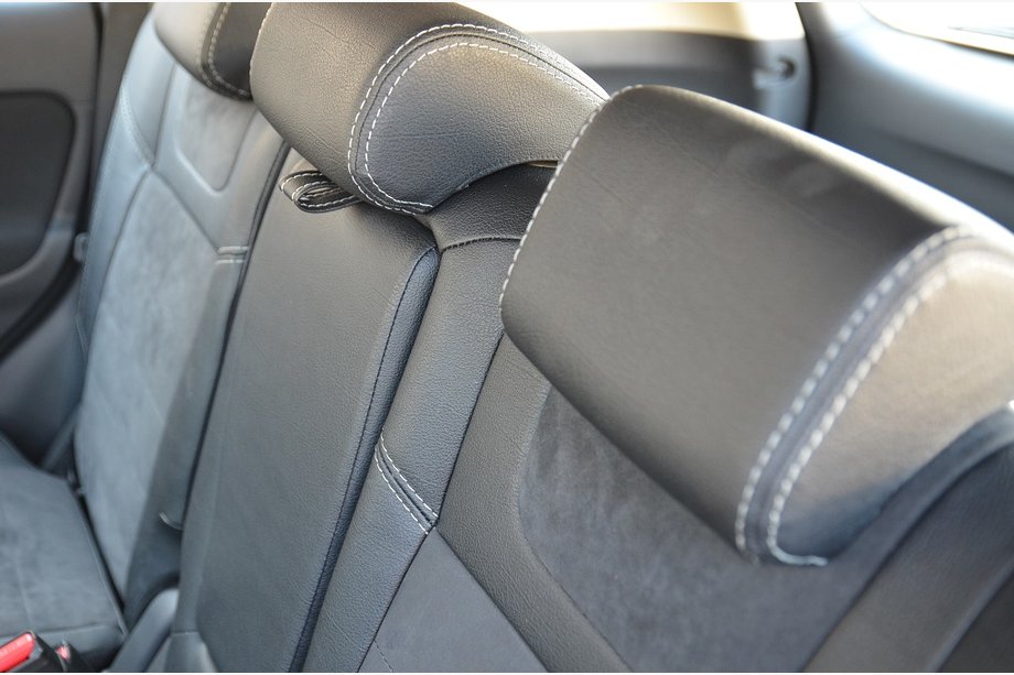Mitsubishi Outlander 2012-2021 Fundas de Asientos SoyuzAuto Estilo Cuero Foto 6