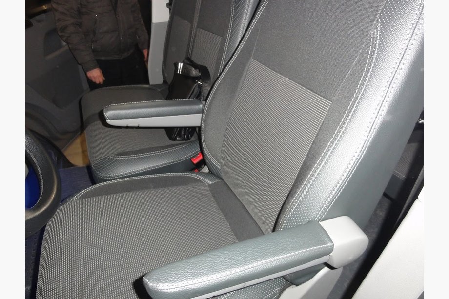 Volkswagen T5 Transporter 2003-2010 Fundas de Asientos de Coche (Polipiel↗Tela, Premium) Juego Completo Interior ↗ Asientos Delanteros (2↗1) Foto 3