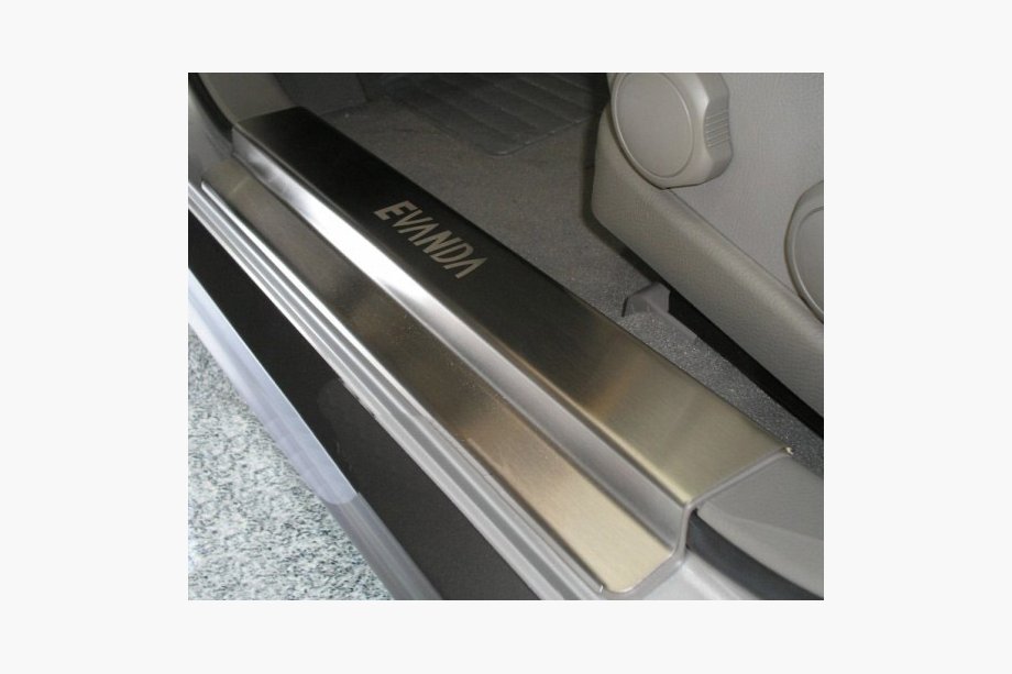 Chevrolet Evanda 2000-2006 Cubiertas de Umbral NataNika Premium (4 uds, acero inoxidable) Image