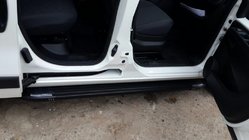 Citroen Nemo 2007-2017 Estribos Laterales Rainbow Black (2 uds, Perfil de Aluminio) foto 4