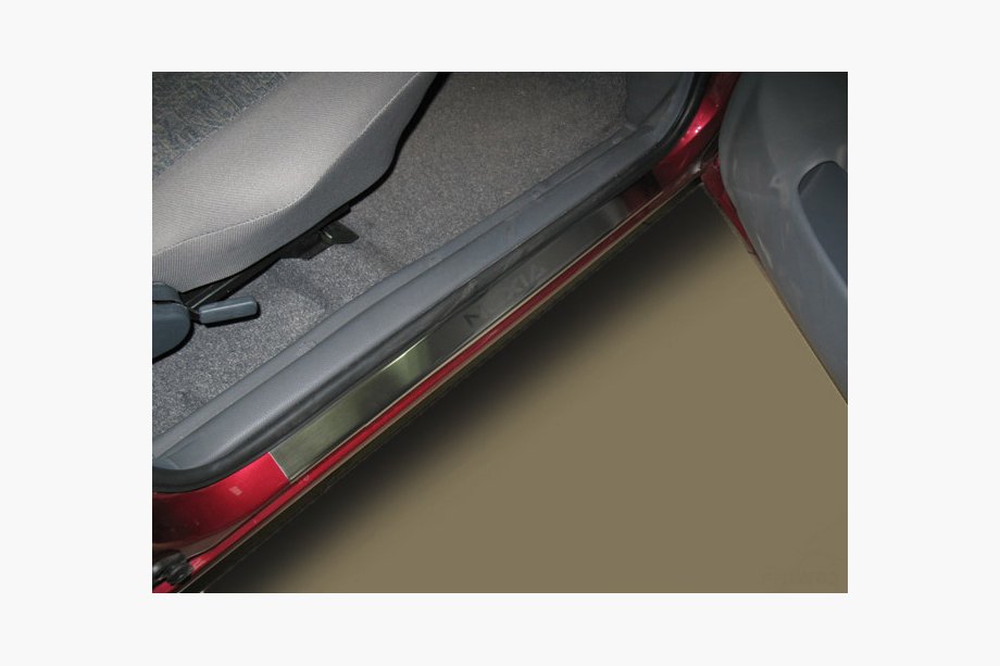 Daewoo Nexia 1995-2016 Cubiertas de Umbral Nataniko (4 uds, Acero Inoxidable) Image