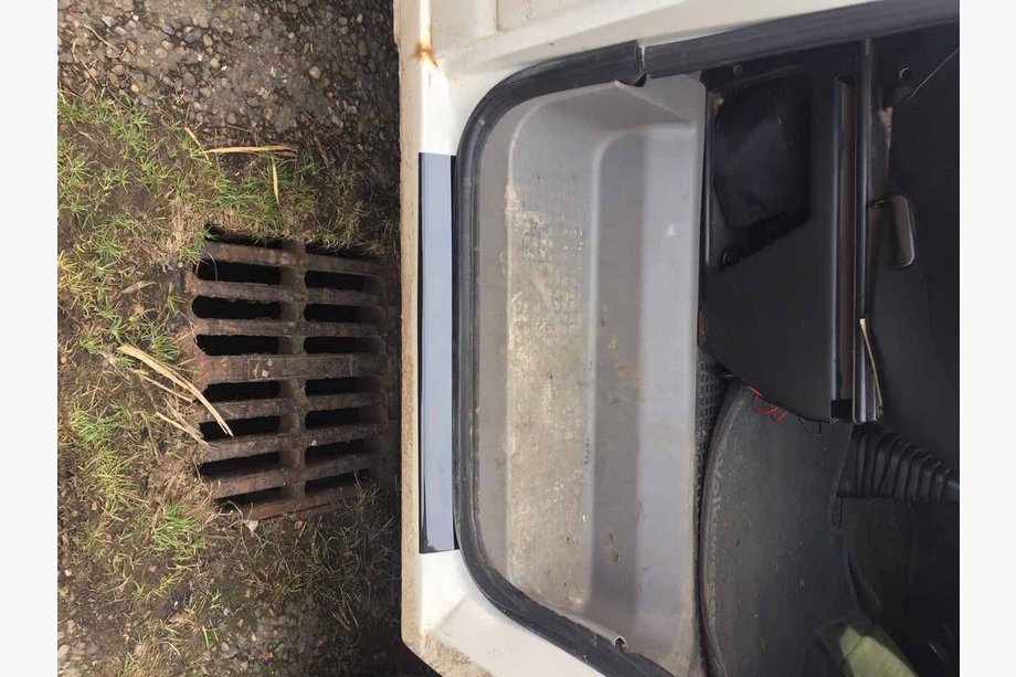 Dacia Logan I 2008-2012 Protectores de umbral ABS (2 uds) Brillo Foto 2