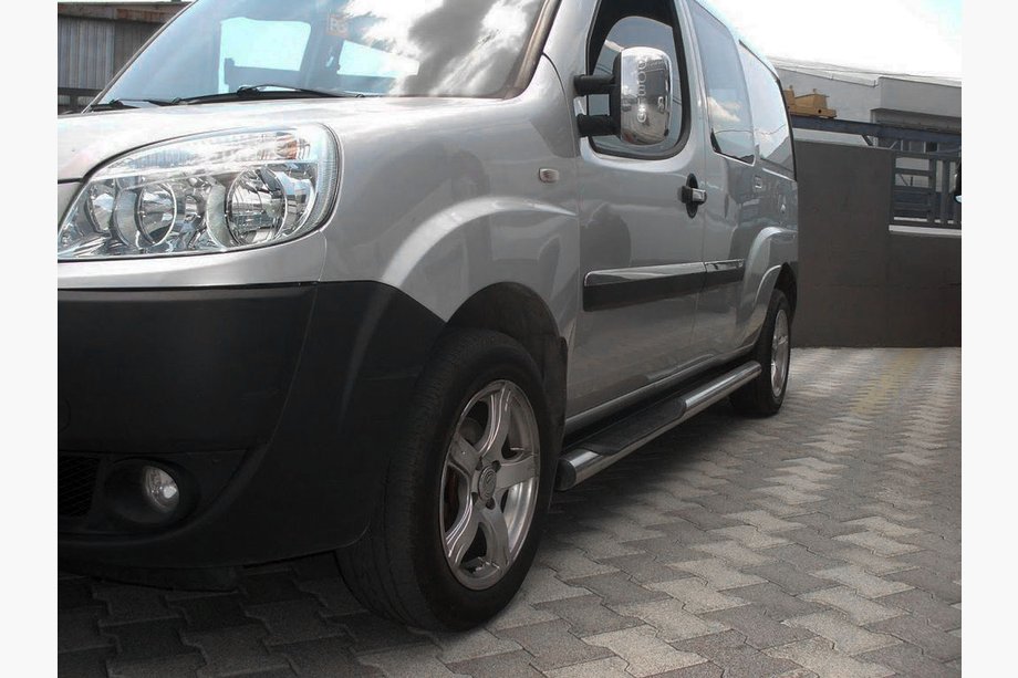 Fiat Doblo I 2001-2005 Tubos Laterales (2 uds., Acero Inoxidable) Image