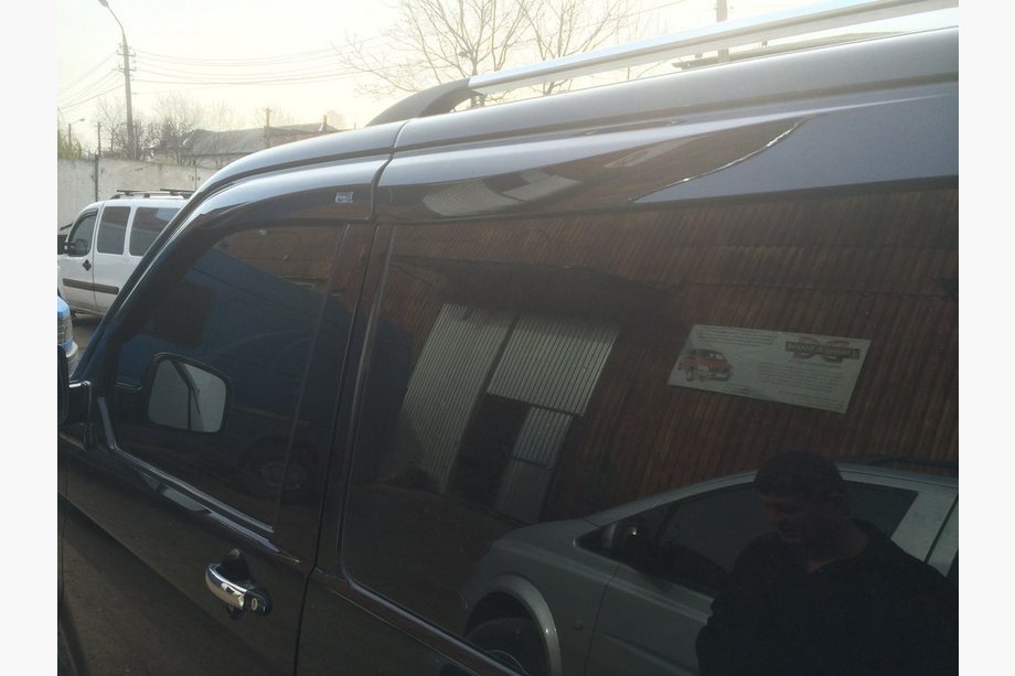 Volkswagen T5 2010-2015 Deflectores de Ventana (4 uds., Sunplex Sport) Foto 6