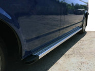 Volkswagen T5 Multivan 2003–2010 Estribos Laterales Maya V2 (2 uds., Aluminio) foto 1