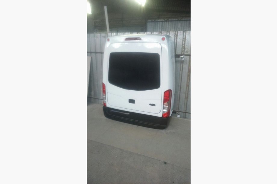 Ford Transit 2014- Baca de techo (imprimada para pintar) Foto 6