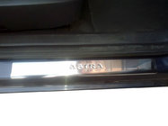 Opel Astra H 2004-2013 Protecciones de umbral Omsa (4 uds, acero inoxidable) foto 3