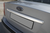 Ford Focus II 2005-2008 Moldura de maletero (SEDAN, acero inoxidable) foto 1