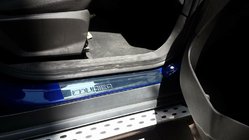 Ford Courier 2014-2023 Embellecedores de umbral OmsaLine (4 uds, acero inoxidable) foto 2