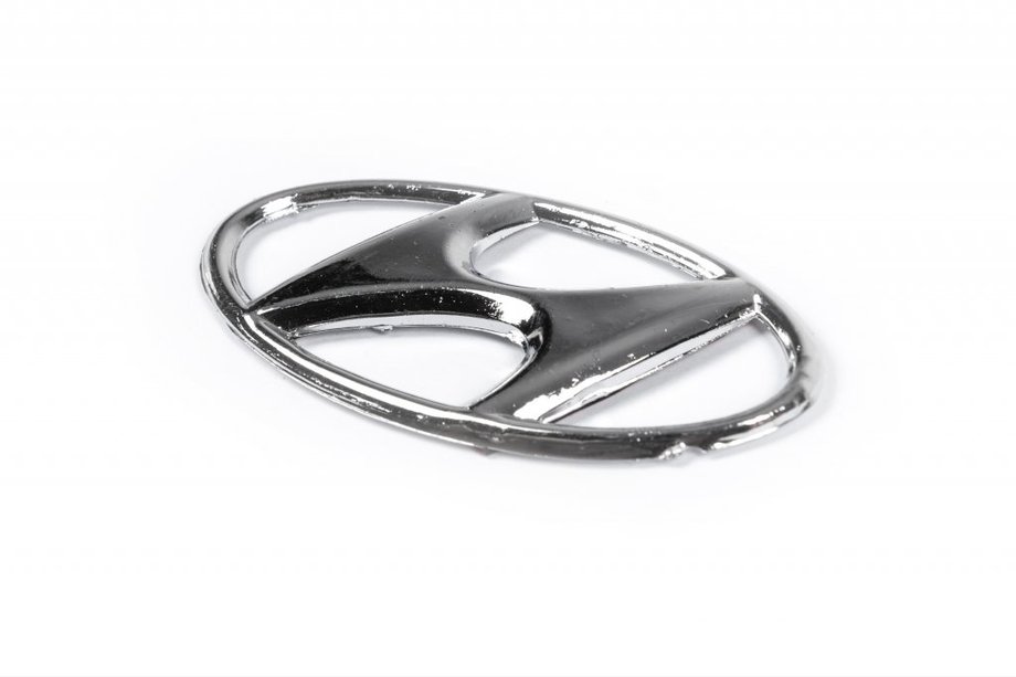 Hyundai Getz 2002- Emblema 86341 22300 (autoadhesivo, 80 mm x 40 mm) Image