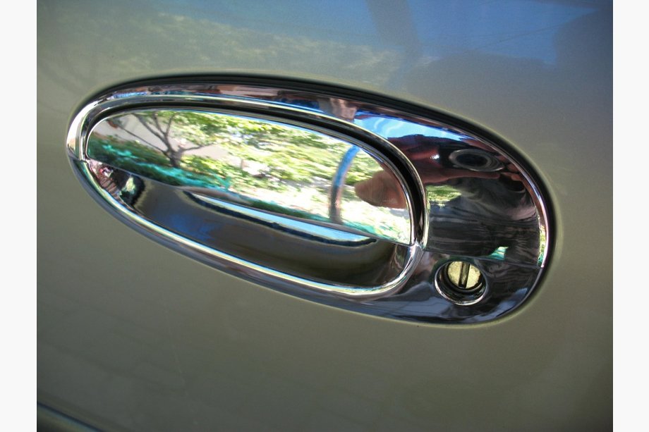 Chevrolet Evanda 2000-2006 Cubiertas de Manijas (Plástico) Image