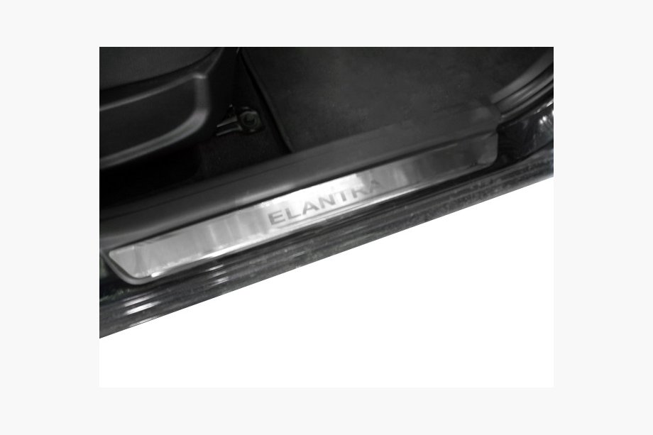 Hyundai Elantra (HD) 2006-2011 Cubiertas de Umbral Nataniko (4 uds., Acero Inoxidable) Image