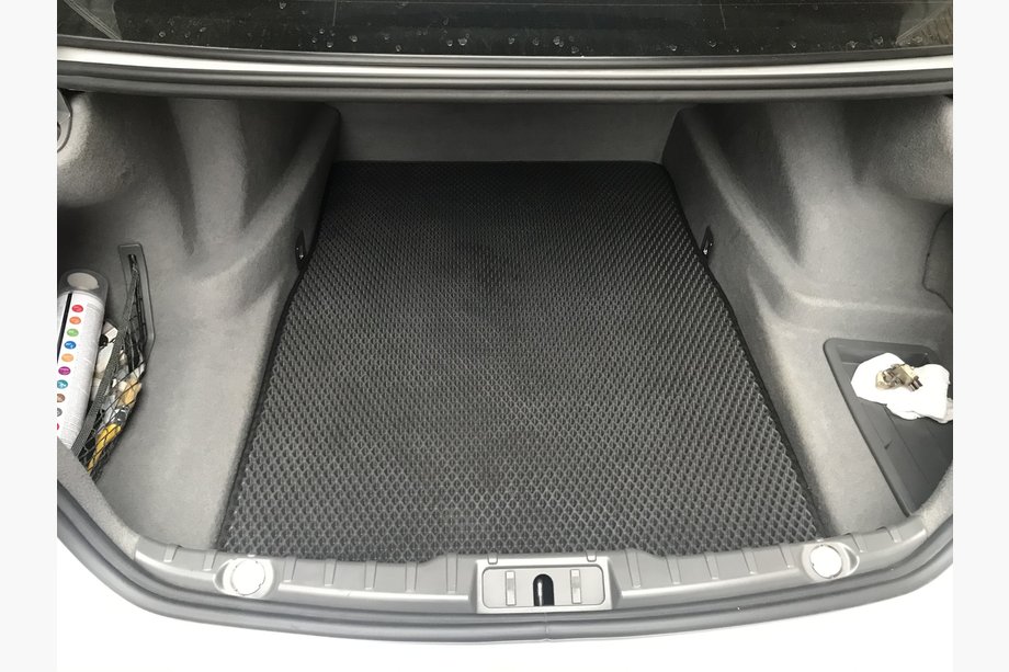BMW 7 Series F01/F02 2008-2015 Alfombrilla de maletero EVA (para F02, Negro) Image