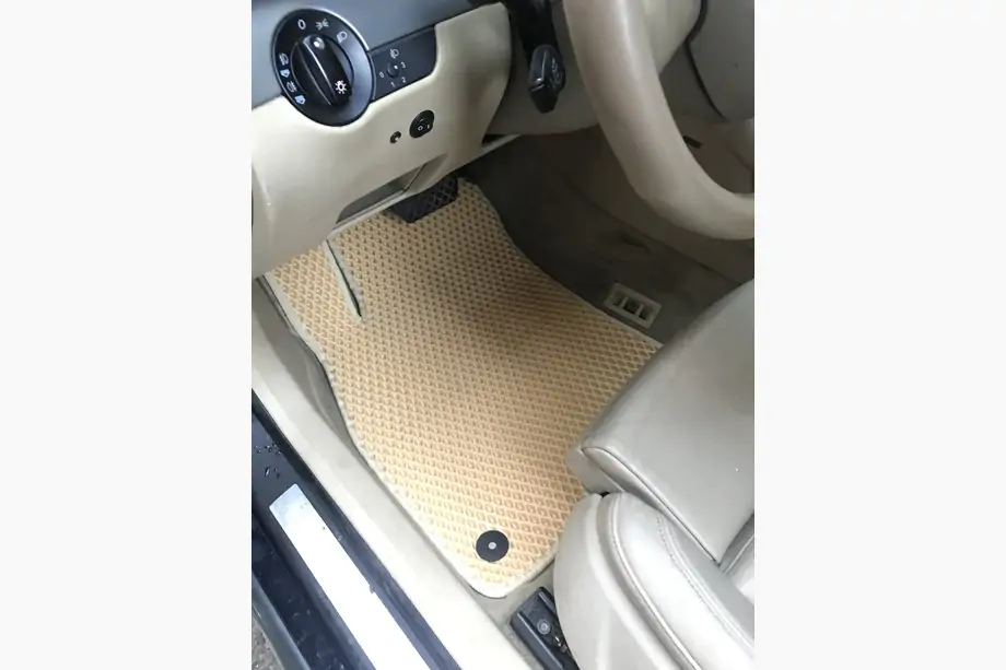 Audi A4 B6 2000-2004 Alfombrillas EVA (Beige) Image