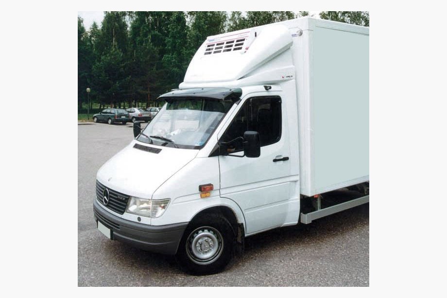Volkswagen LT 1995-2006 Visera para parabrisas (negro brillo, 5mm) Foto 7