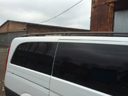 Mercedes Vito W639 2004-2014 Barras de techo negras CAN Diseno Original (Pies de metal) foto 3