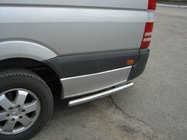 Mercedes Sprinter W907/W910 2018- Tubos laterales detras de la rueda trasera (2 uds., acero inoxidable) foto 5