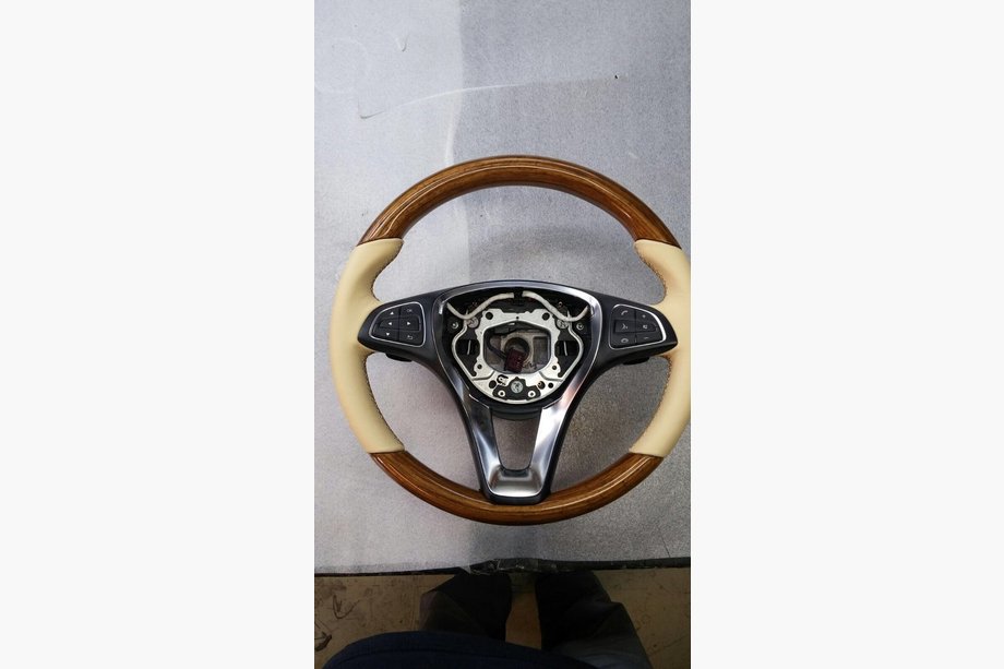 Mercedes Vito/V-class W447 2014- Volante (Chapa de madera natural y cuero) Foto 2