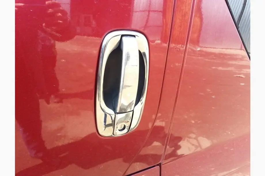 Opel Vivaro 2001–2015 Embellecedores de manillas (4 uds, acero inoxidable) Foto 3