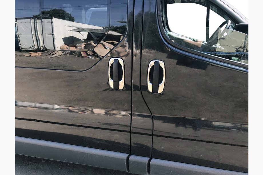 Renault Trafic 2001–2015 Embellecedores de manillas (4 uds, acero inoxidable) Image