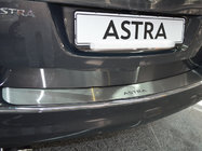 Opel Astra J 2009-2015 Protector de parachoques trasero Natanika (acero inoxidable) Hatchback, 2009-2015 foto 1