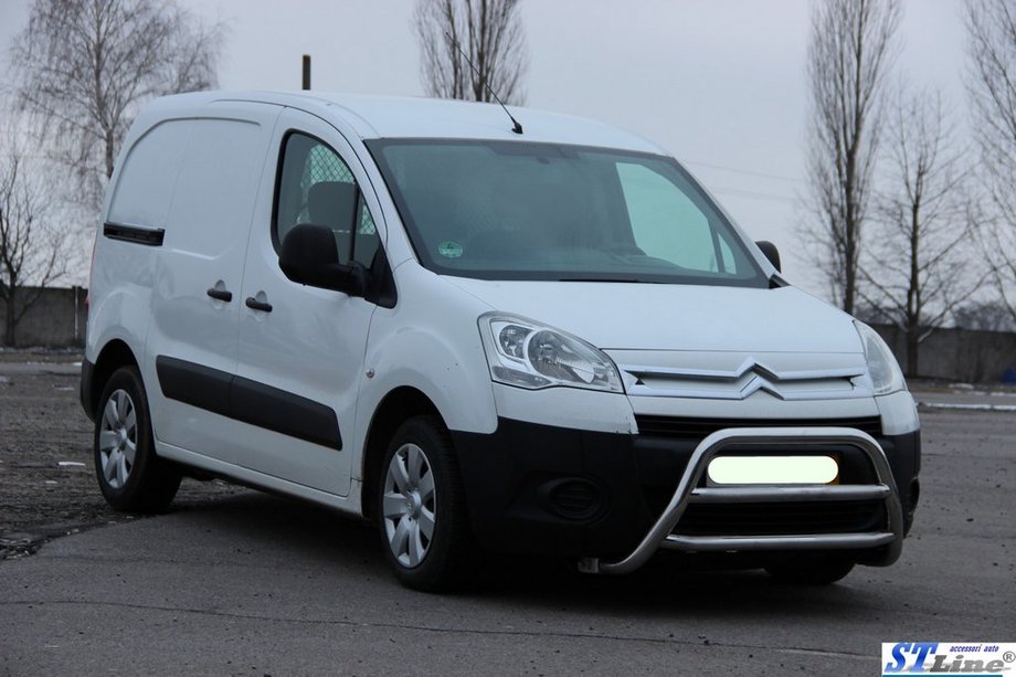 Peugeot Partner Tepee 2008-2018 Defensa Delantera WT022 (Acero Inoxidable) Foto 3