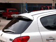 Peugeot 207 2006–2014 Alerón Meliset (imprimado para pintar) foto 1