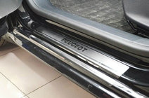 Peugeot 208 2012-2019 Cubiertas de Umbral Nataniko (8 uds., Acero Inoxidable) foto 1