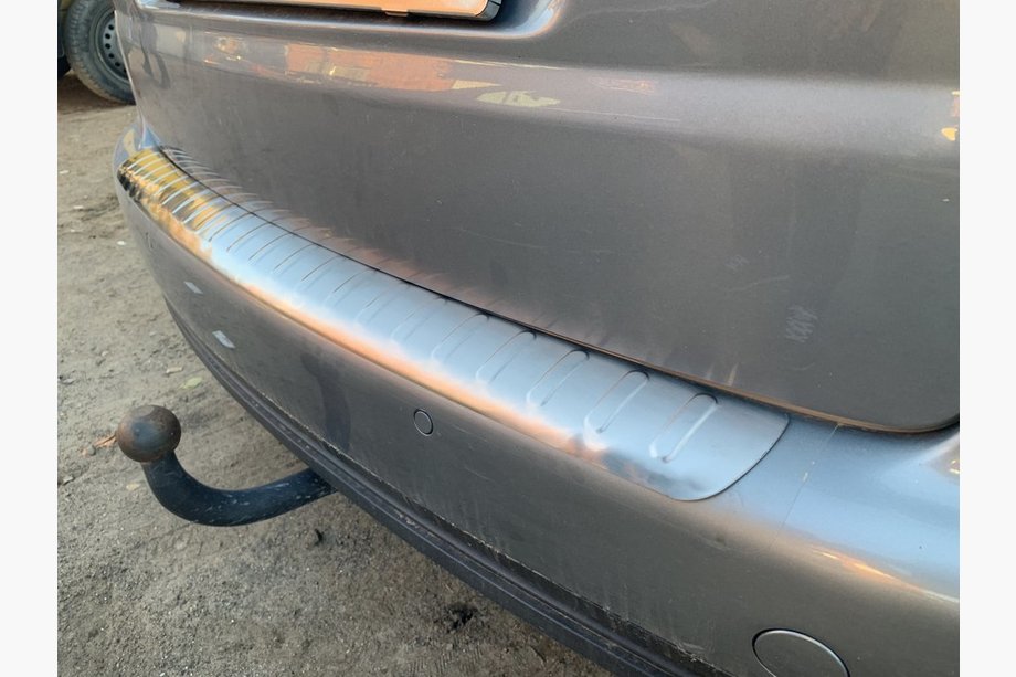 Volkswagen Touran 2003-2010 Protector de Parachoques Trasero Carmos Acero Inoxidable Foto 2