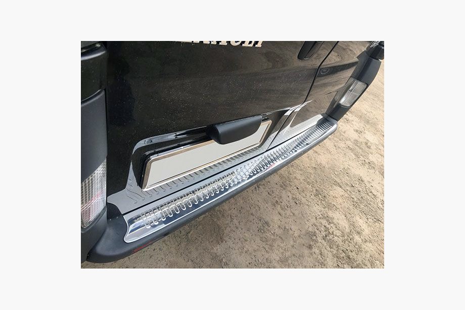 Renault Trafic 2001–2015 Protector de parachoques trasero acero inoxidable (OMSA) Image