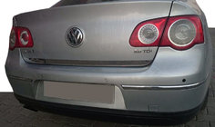 Volkswagen Passat B6 2006-2012 Moldura maletero acero inoxidable foto 1