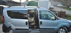 Fiat Doblo II 2010-2022 Barras de Techo Cromadas Maxi, Pies Metalicos foto 7