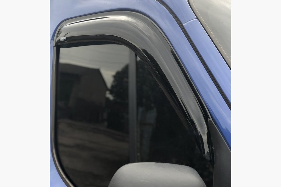 Nissan NV400 2010-2024 Deflectores de Ventana (2 uds, Niken) Image