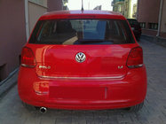 Volkswagen Polo 2010-2017 Moldura de maletero HB acero inoxidable foto 1