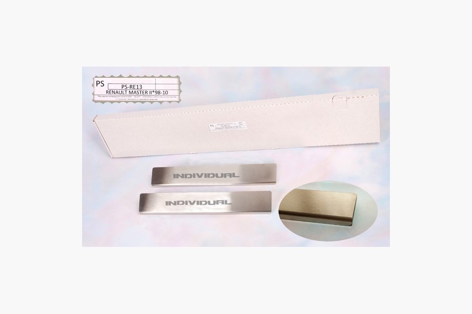 Nissan Interstar 2002-2010 Cubiertas de Umbral Natanika Standard (2 uds, Acero Inoxidable) Image