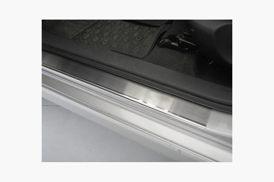 Toyota Auris 2007-2012 Cubiertas de Umbral Nataniko (4 uds., Acero Inoxidable) Image