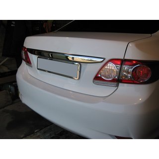 Moldura cromada sobre la matrícula 2010-2013 (acero inoxidable) Toyota Corolla 2007-2013 foto 2