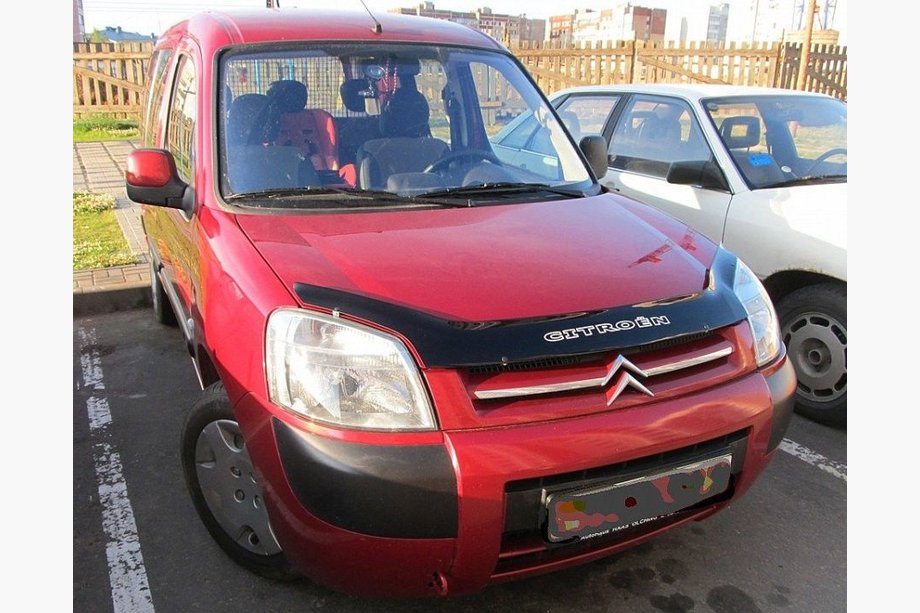 Citroen Berlingo 1996-2008 Deflector de capó VIP (2003-2008) Image